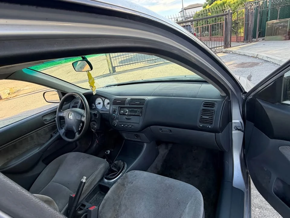 2001 Honda Civic 7th Gen - Image 9 of 11