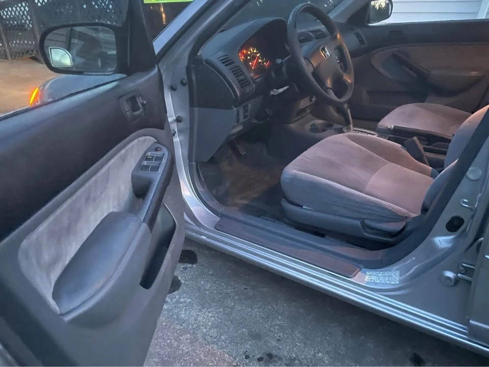 2001 Honda Civic 7th Gen - Image 5 of 10