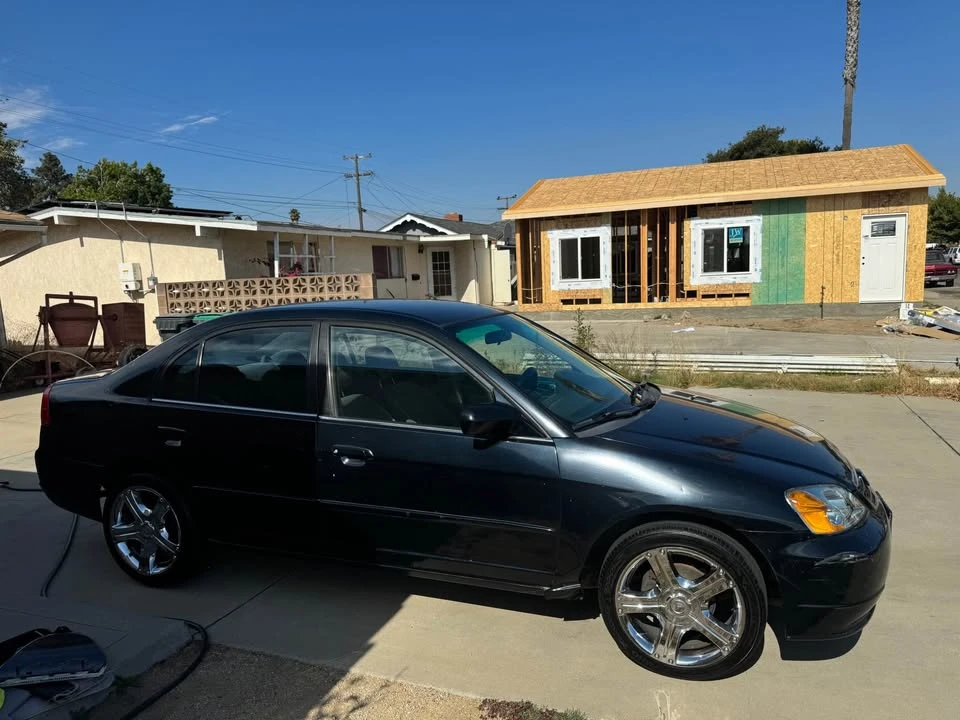 2001 Honda Civic 7th Gen - Image 3 of 11