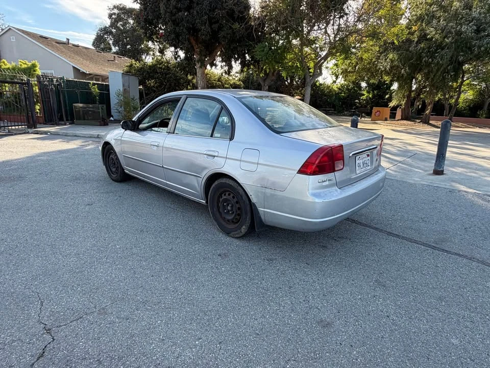 2001 Honda Civic 7th Gen - Image 5 of 11