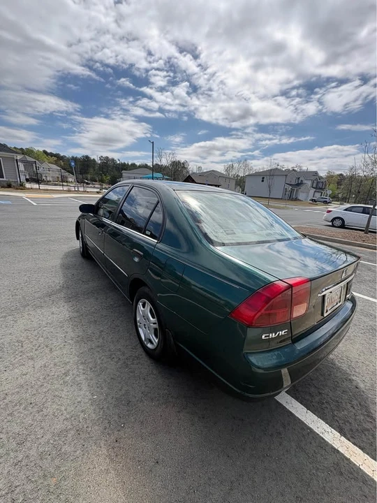 2001 Honda Civic 7th Gen - Image 7 of 19