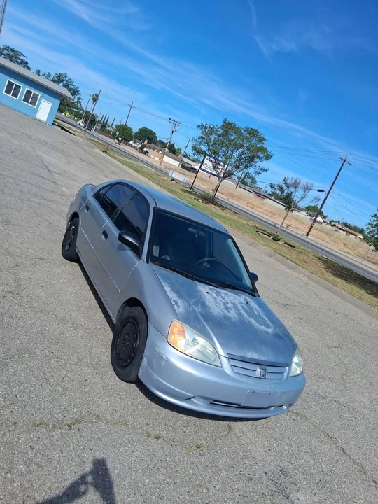 2001 Honda Civic 7th Gen - Image 2 of 8