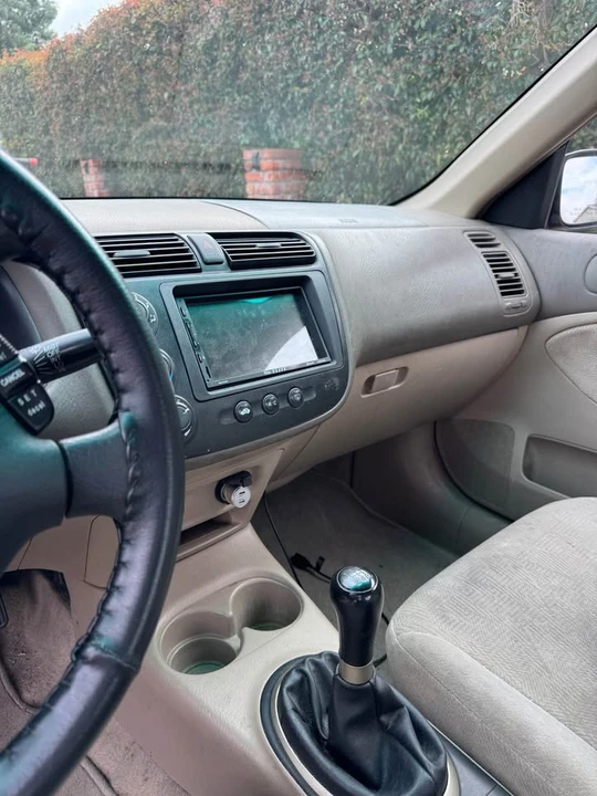 2001 Honda Civic 7th Gen - Image 8 of 16