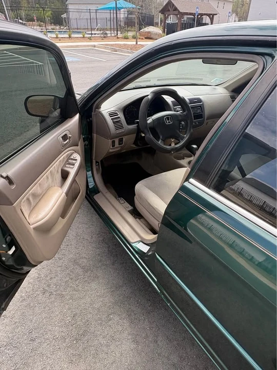 2001 Honda Civic 7th Gen - Image 15 of 19