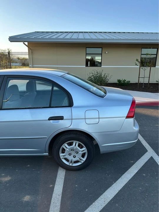 2001 Honda Civic 7th Gen - Image 5 of 9