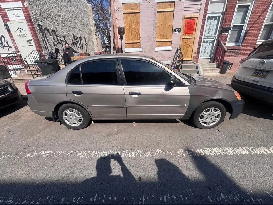 2001 Honda Civic 7th Gen - Image 2 of 8