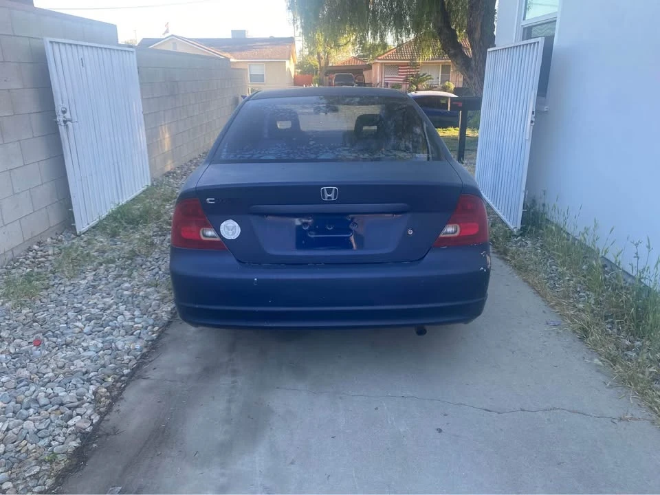 2001 Honda Civic 7th Gen - Image 2 of 15