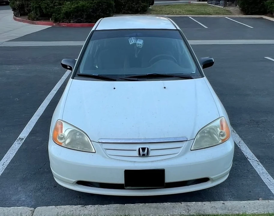 2001 Honda Civic 7th Gen - Image 2 of 7