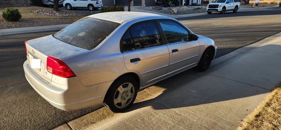 2001 Honda Civic 7th Gen - Image 2 of 8