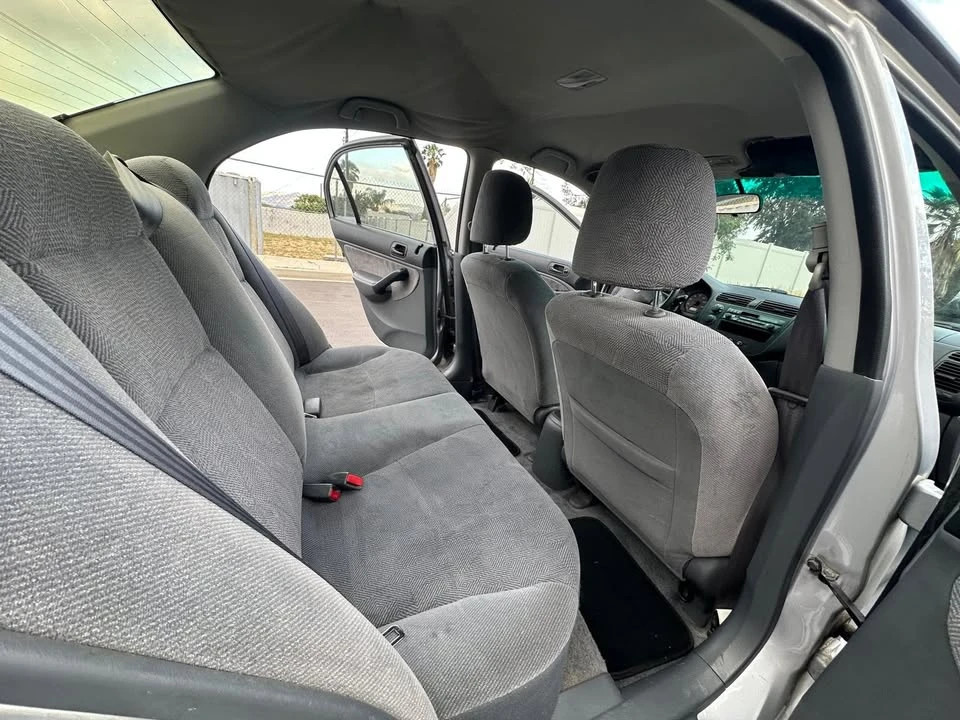 2001 Honda Civic 7th Gen - Image 13 of 17