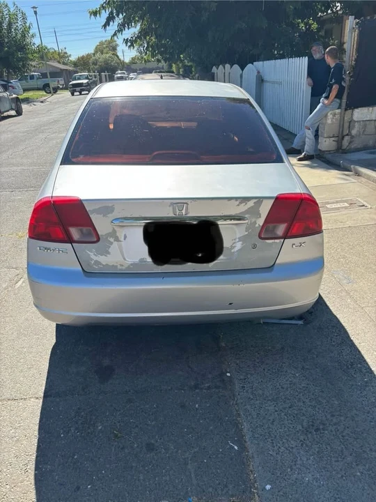 2001 Honda Civic 7th Gen - Image 3 of 10