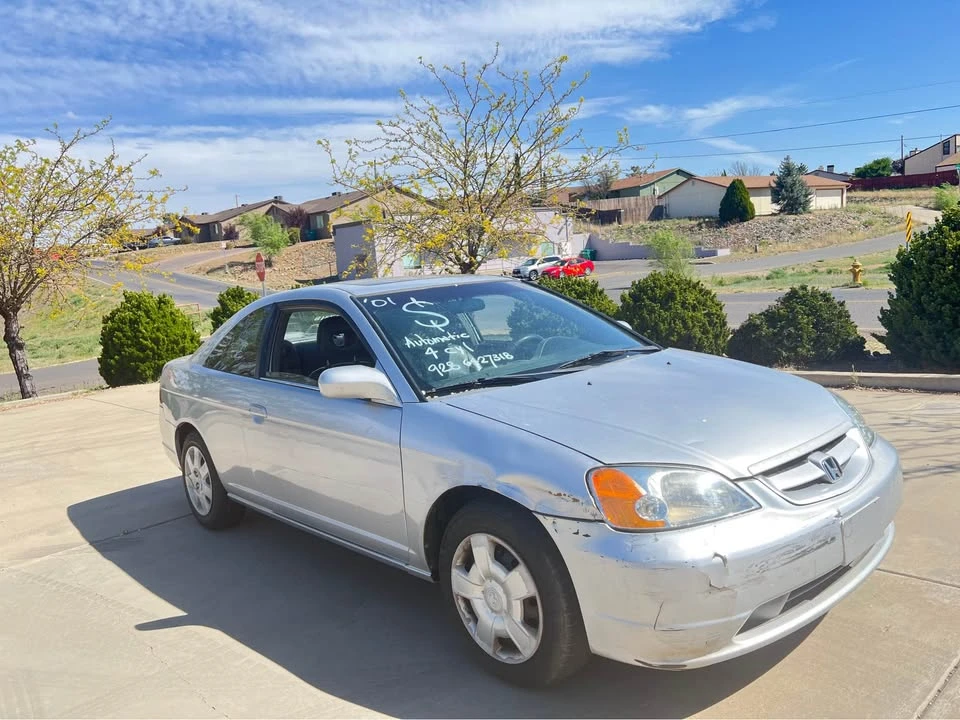 2001 Honda Civic 7th Gen - Image 2 of 9