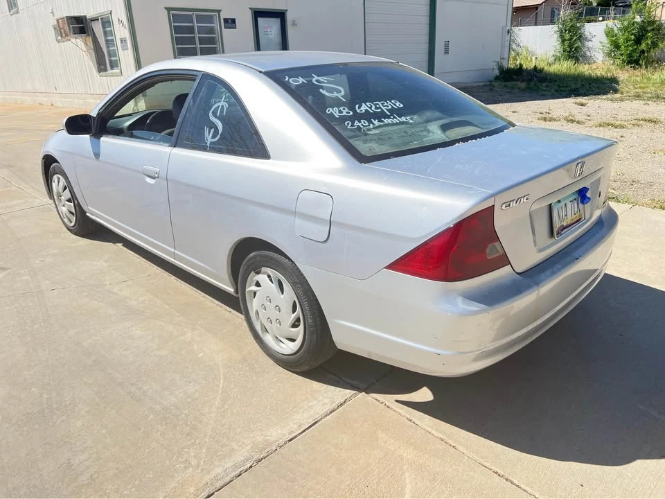 2001 Honda Civic 7th Gen - Image 4 of 9