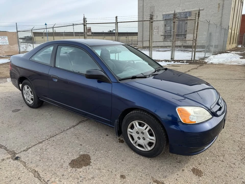 2001 Honda Civic 7th Gen - Image 2 of 17