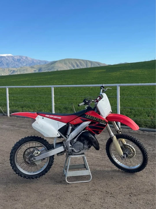 2001 Honda CRF - Image 3 of 5
