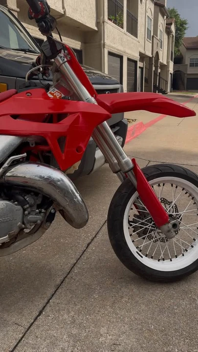 2001 Honda CR - Image 5 of 7