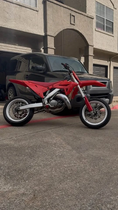 2001 Honda CR - Image 4 of 7