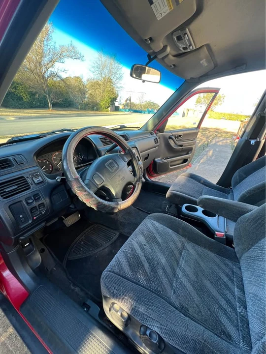 2001 Honda CR-V 1st Gen - Image 8 of 15