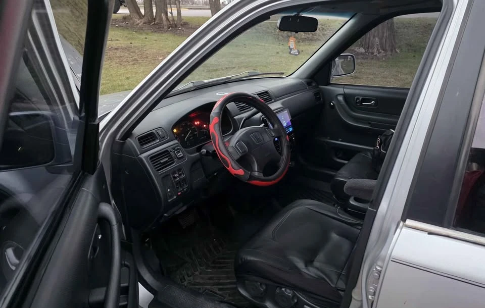 2001 Honda CR-V 1st Gen - Image 4 of 6