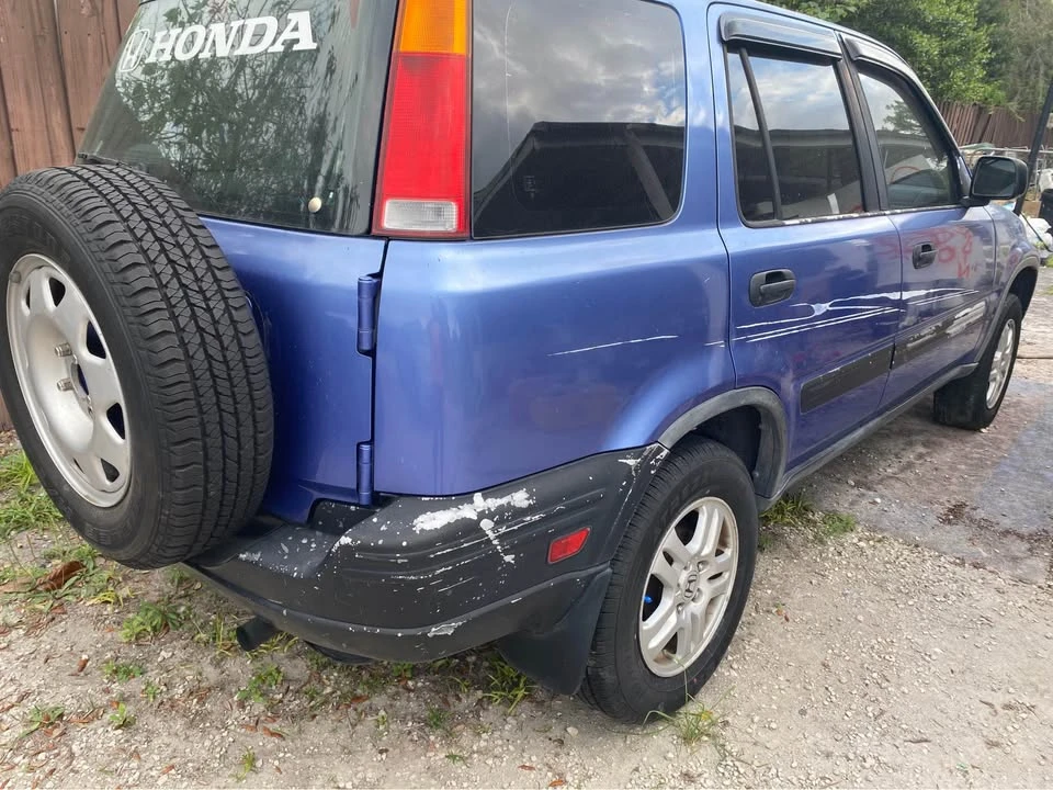 2001 Honda CR-V 1st Gen - Image 2 of 4