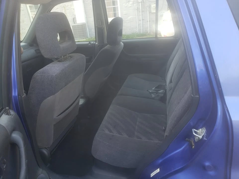 2001 Honda CR-V 1st Gen - Image 7 of 9