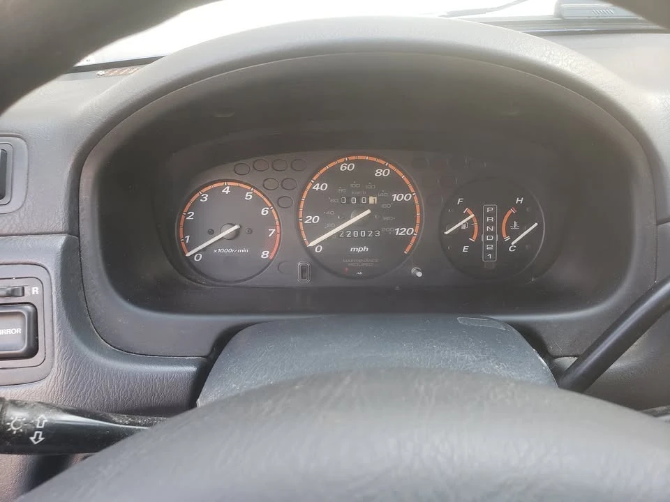 2001 Honda CR-V 1st Gen - Image 8 of 9