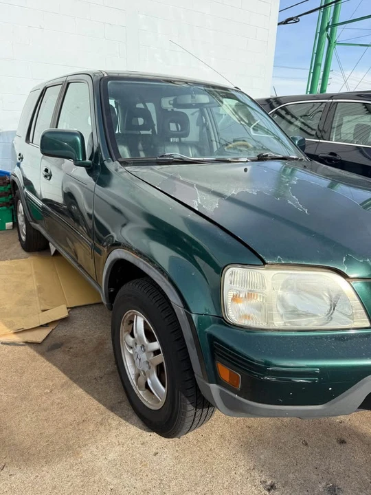 2001 Honda CR-V 1st Gen - Image 5 of 13