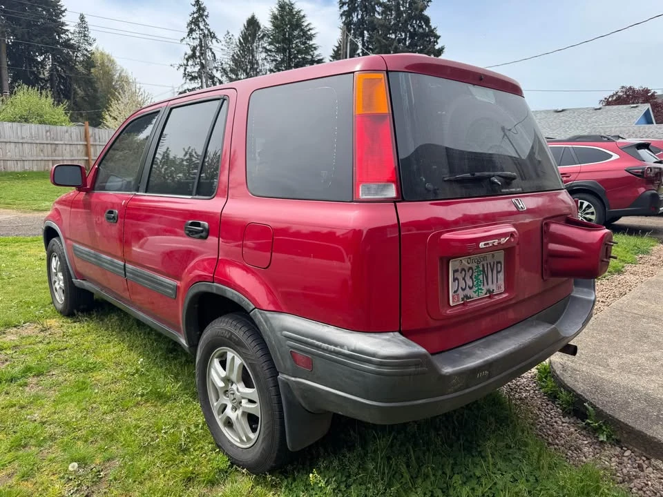 2001 Honda CR-V 1st Gen - Image 3 of 13