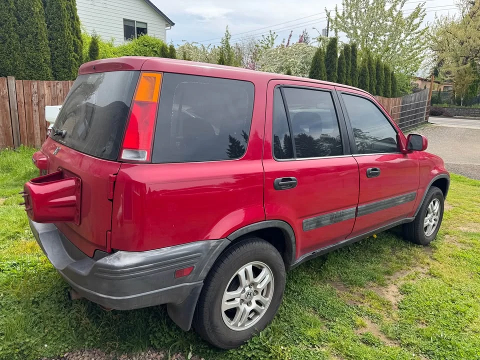 2001 Honda CR-V 1st Gen - Image 4 of 13