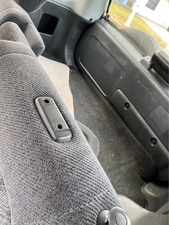 2001 Honda CR-V 1st Gen - Image 5 of 5