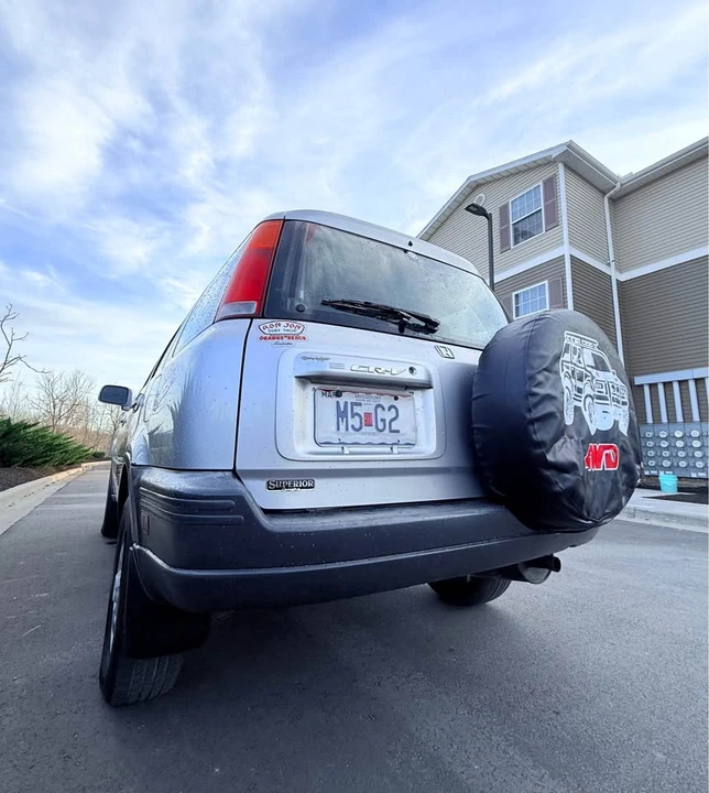 2001 Honda CR-V 1st Gen - Image 3 of 12