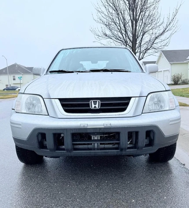 2001 Honda CR-V 1st Gen - Image 4 of 13