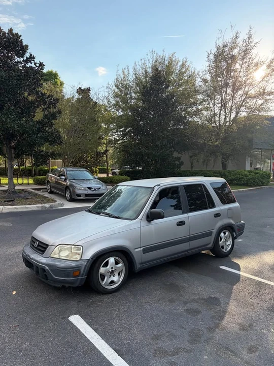 2001 Honda CR-V 1st Gen - Image 2 of 15