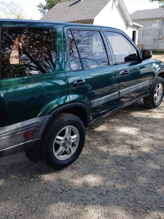 2001 Honda CR-V 1st Gen - Image 8 of 20