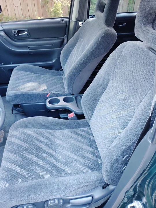 2001 Honda CR-V 1st Gen - Image 5 of 20