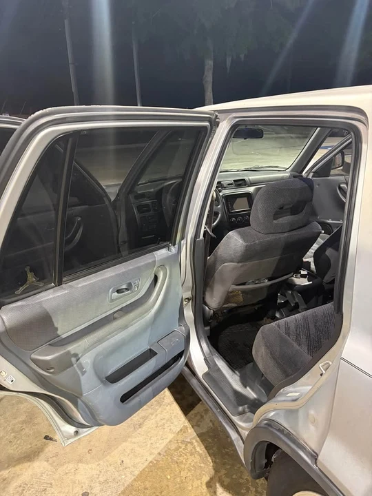 2001 Honda CR-V 1st Gen - Image 13 of 15