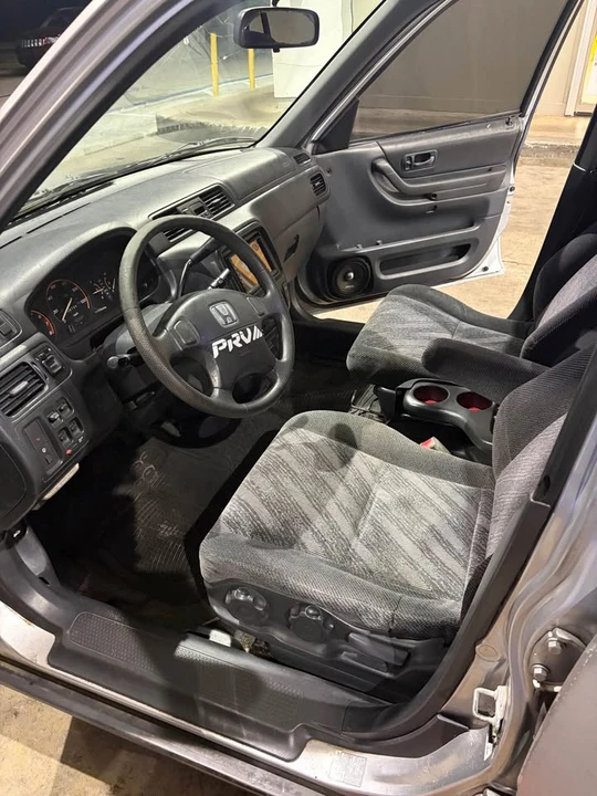 2001 Honda CR-V 1st Gen - Image 15 of 15