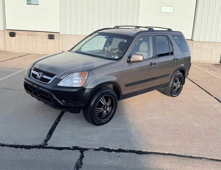 2001 Honda CR-V 1st Gen - Image 3 of 10