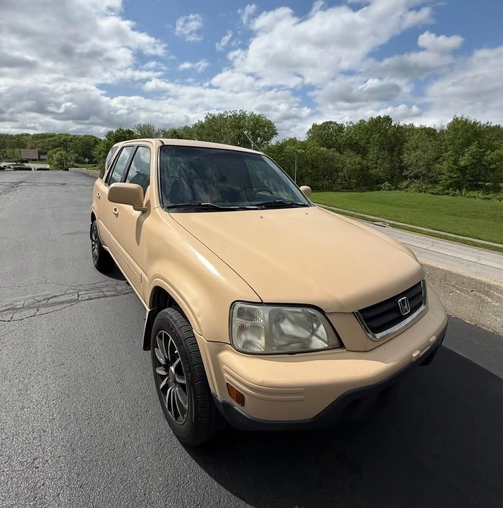 2001 Honda CR-V 1st Gen - Image 3 of 11