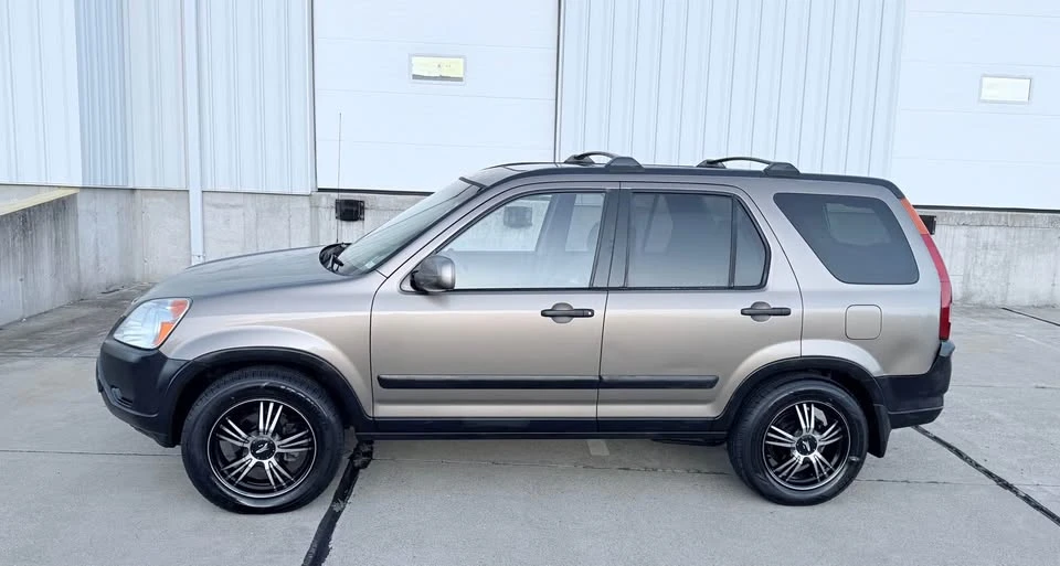 2001 Honda CR-V 1st Gen - Image 4 of 10