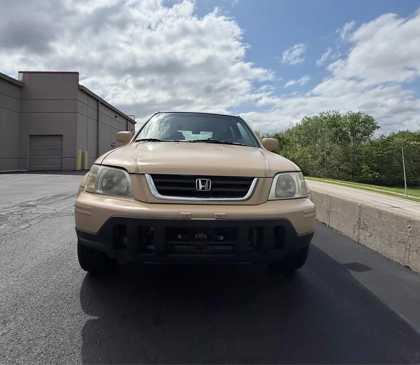 2001 Honda CR-V 1st Gen - Image 6 of 11