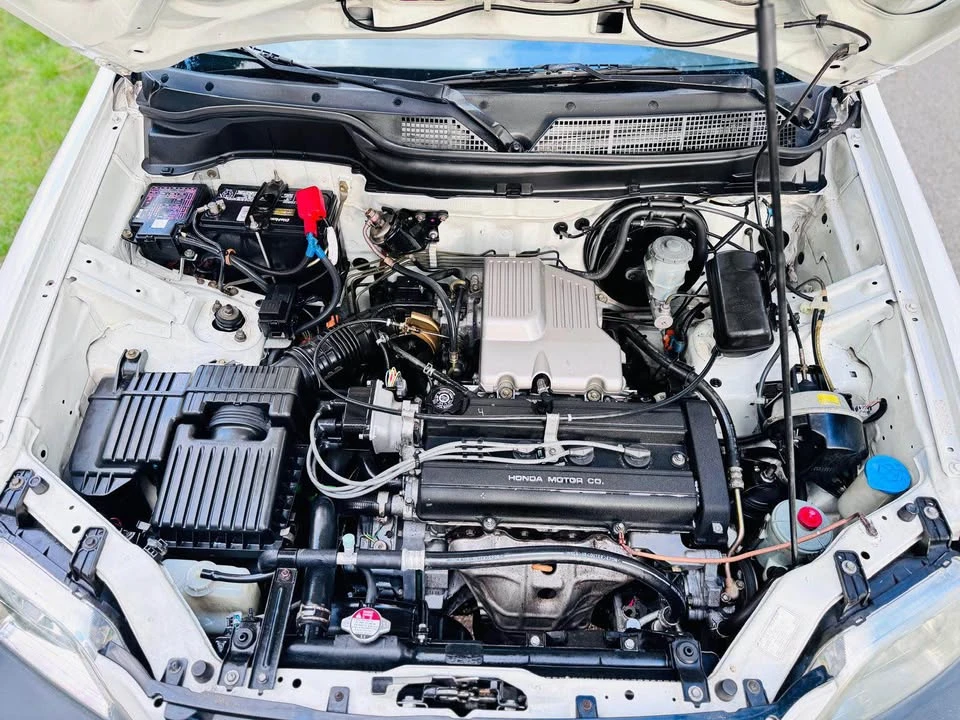 2001 Honda CR-V 1st Gen - Image 14 of 16