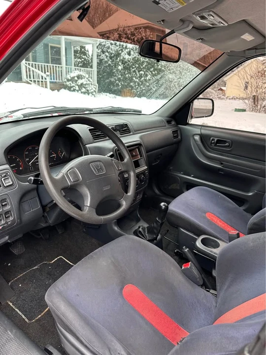 2001 Honda CR-V 1st Gen - Image 7 of 14