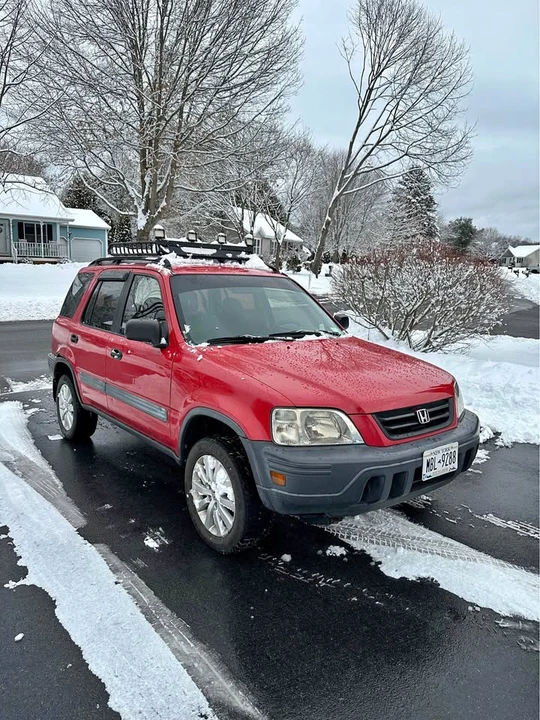 2001 Honda CR-V 1st Gen - Image 2 of 14