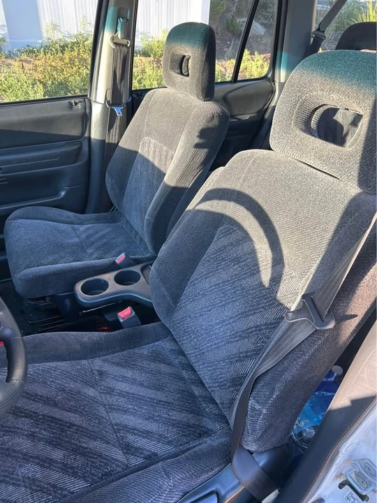 2001 Honda CR-V 1st Gen - Image 4 of 10