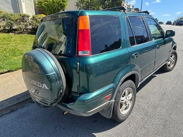 2001 Honda CR-V 1st Gen - Image 5 of 14