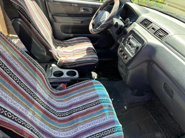 2001 Honda CR-V 1st Gen - Image 10 of 14
