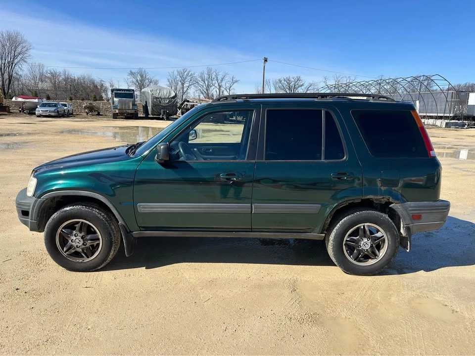 2001 Honda CR-V 1st Gen - Image 2 of 20