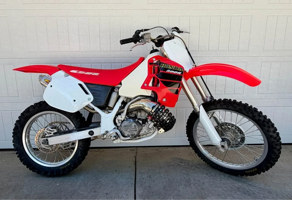 2001 Honda CR - Image 2 of 11