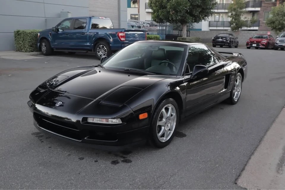 2001 Acura NA2 NSX - Image 3 of 17